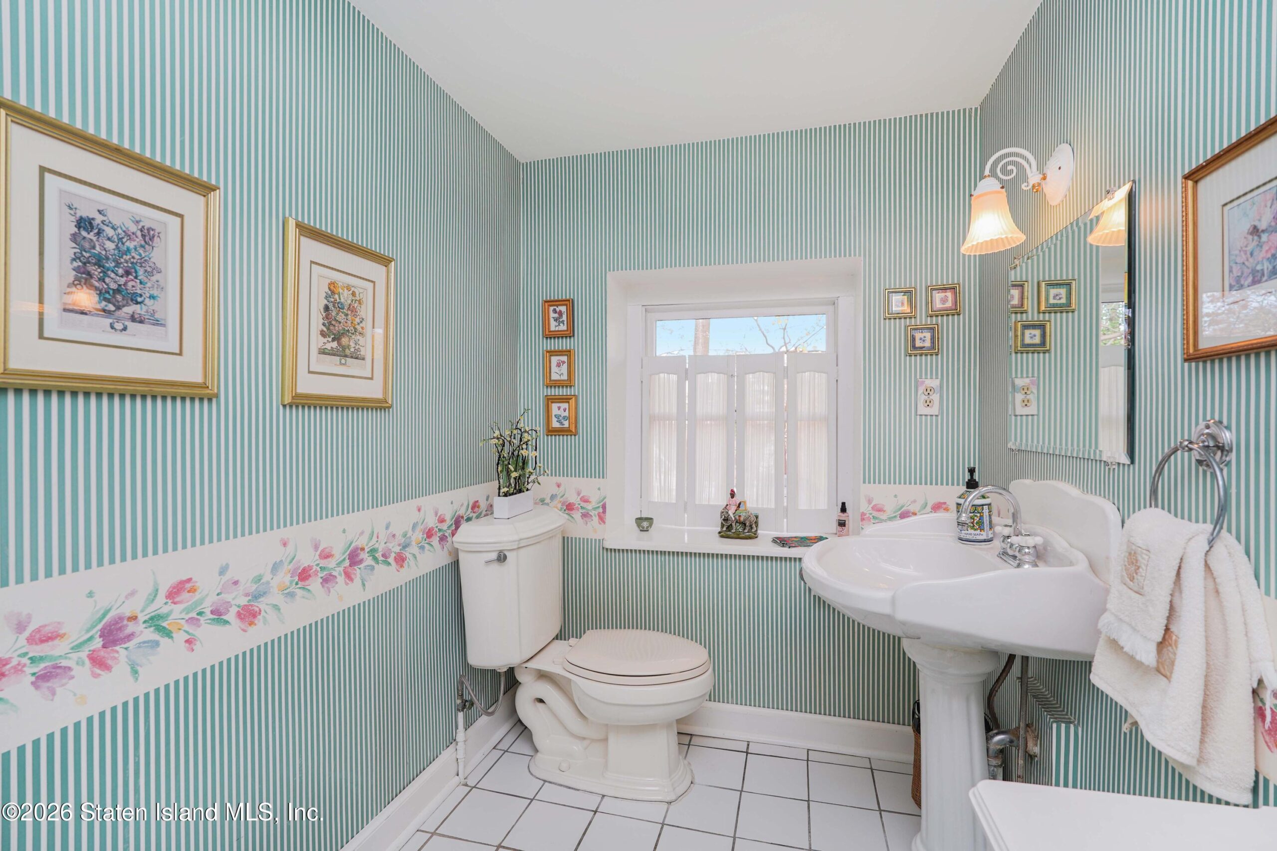 45 E Loop Road, Staten Island, NY, 10304 image 10