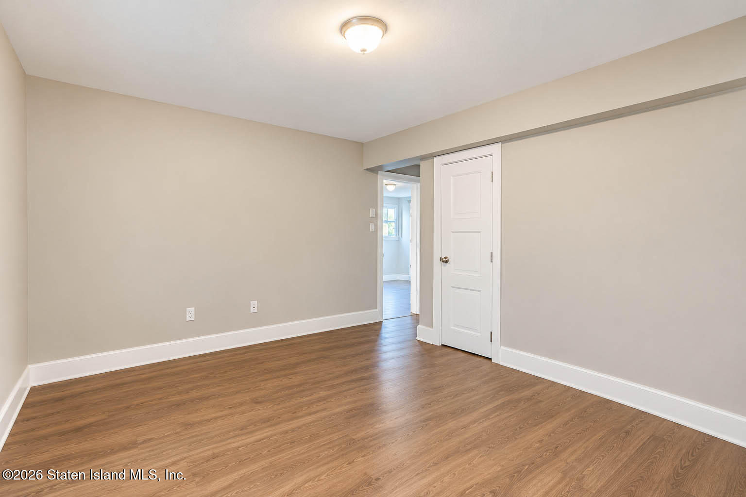 945 Ionia Avenue, Staten Island, NY, 10309 image 42