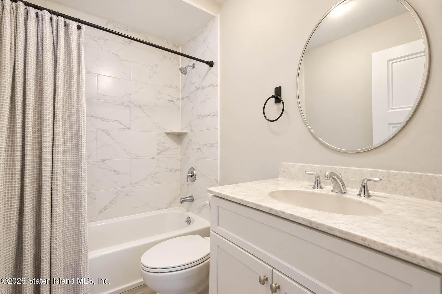 945 Ionia Avenue, Staten Island, NY, 10309 image 35