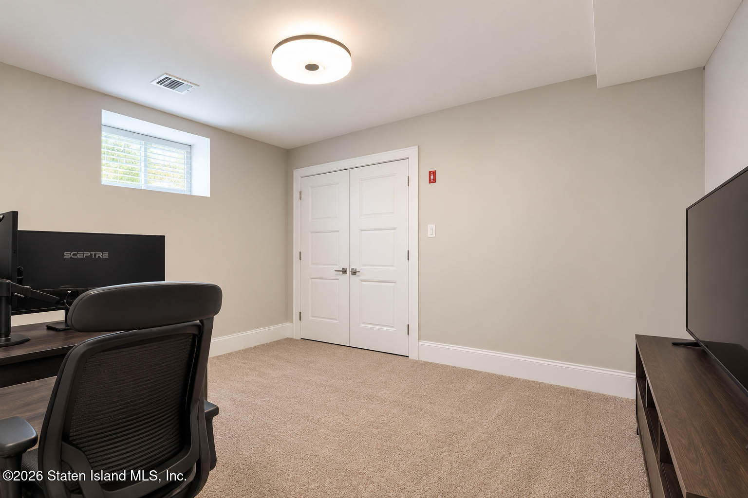 945 Ionia Avenue, Staten Island, NY, 10309 image 39