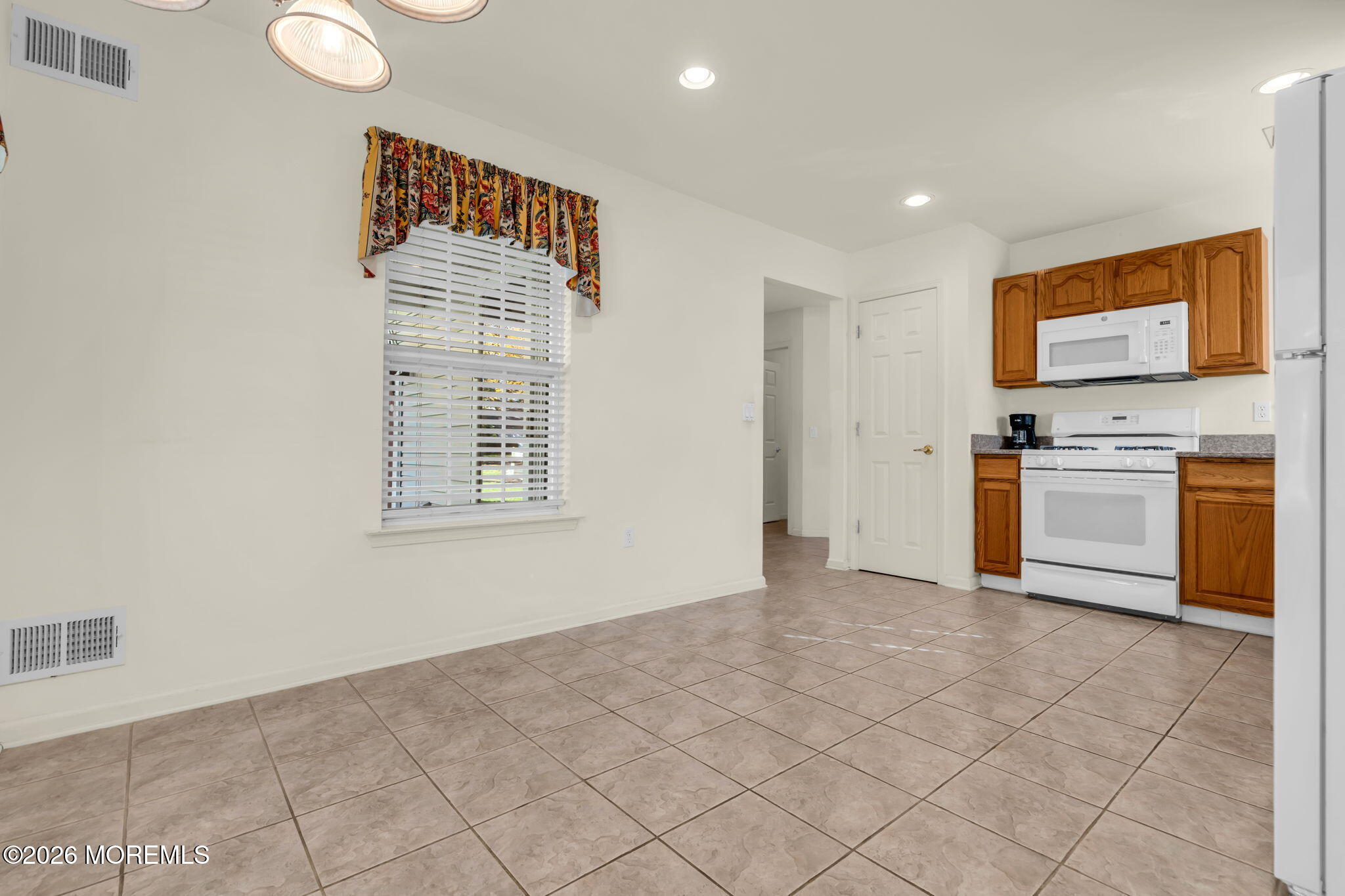 21 Round Valley Lane, Lakewood, NJ, 08701 image 26