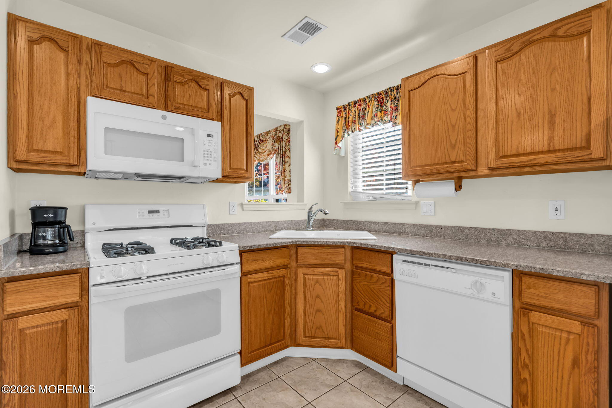 21 Round Valley Lane, Lakewood, NJ, 08701 image 30