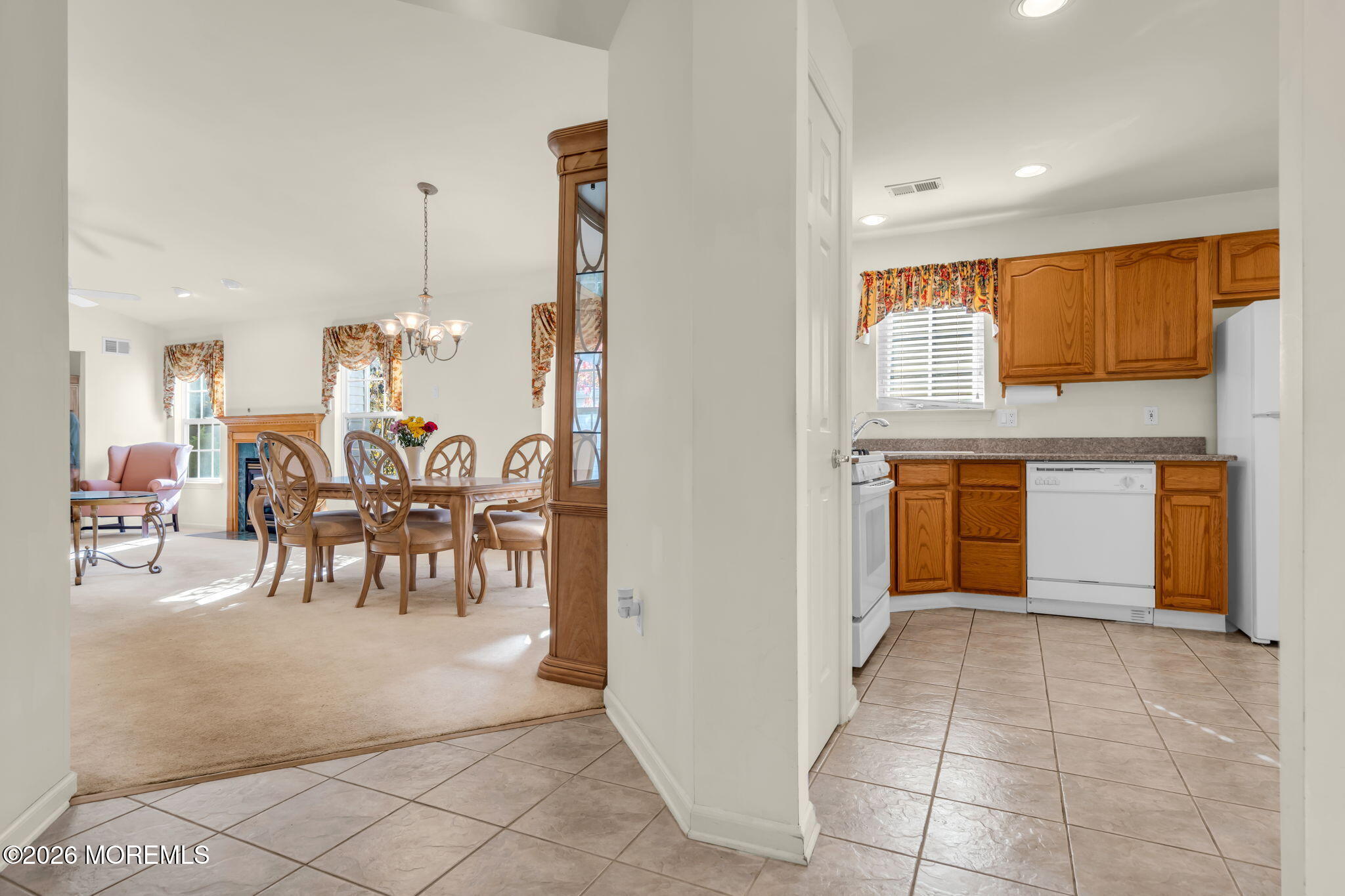 21 Round Valley Lane, Lakewood, NJ, 08701 image 32