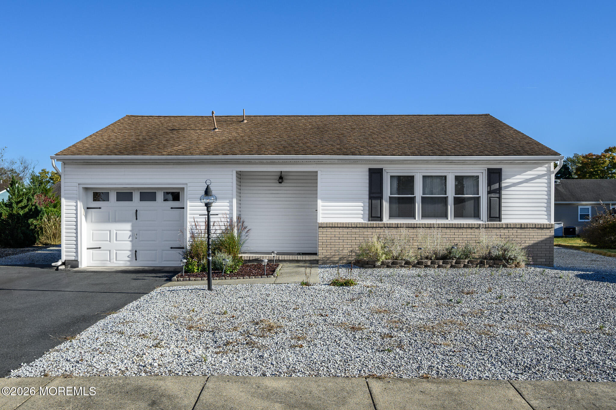 17 Wiltshire Court, Toms River, NJ, 08757