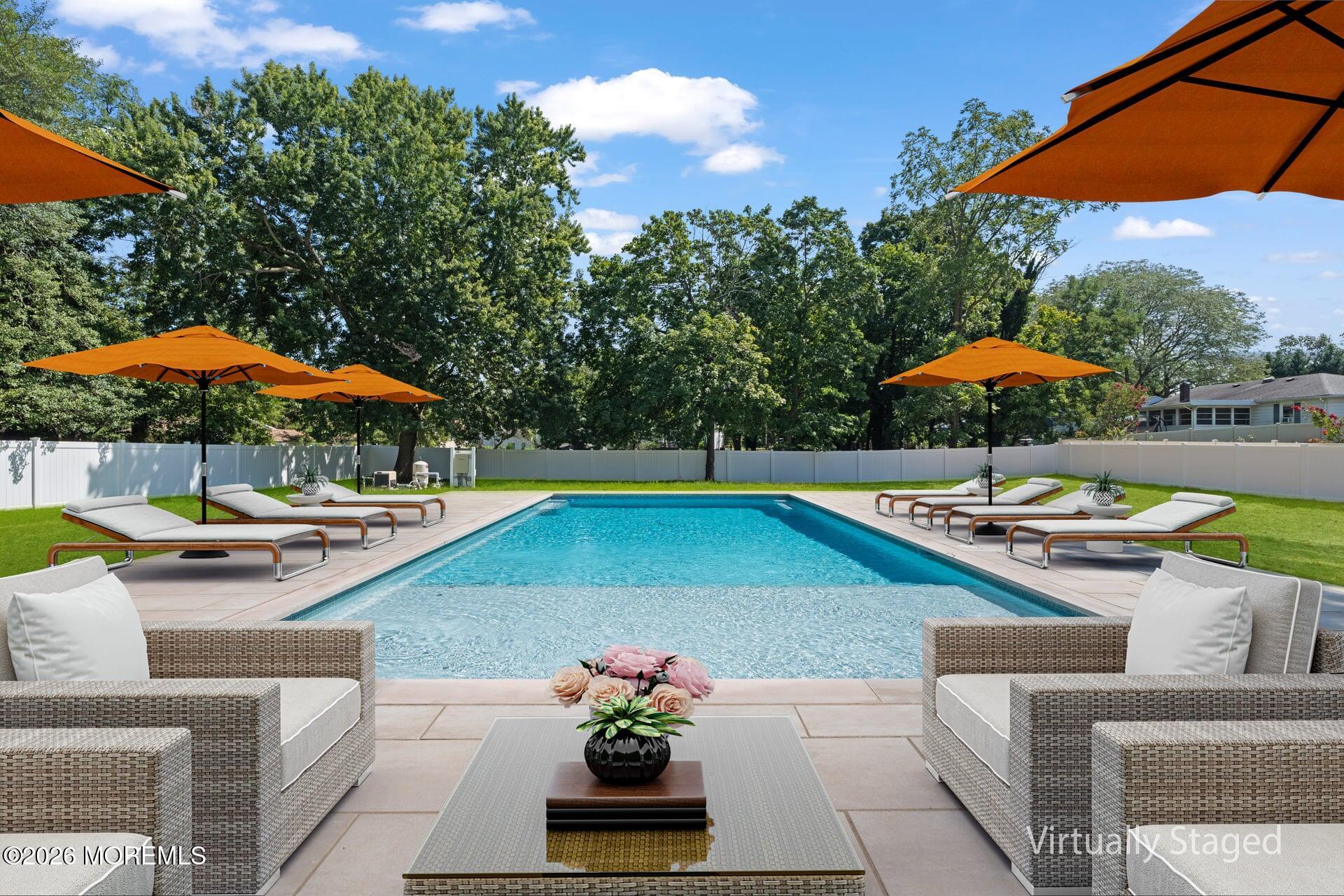 390 Monmouth Road Image 3