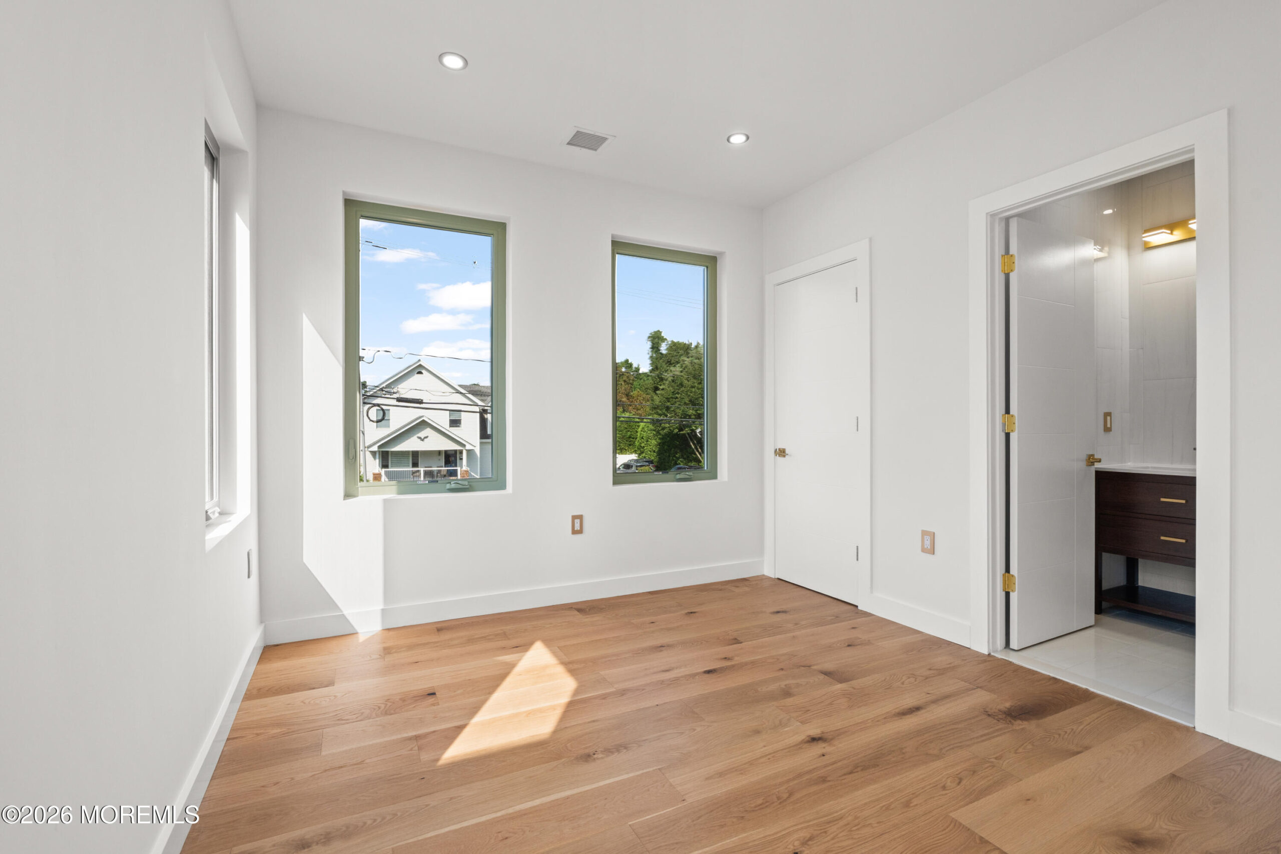 390 Monmouth Road, West Long Branch, NJ, 07764 image 95