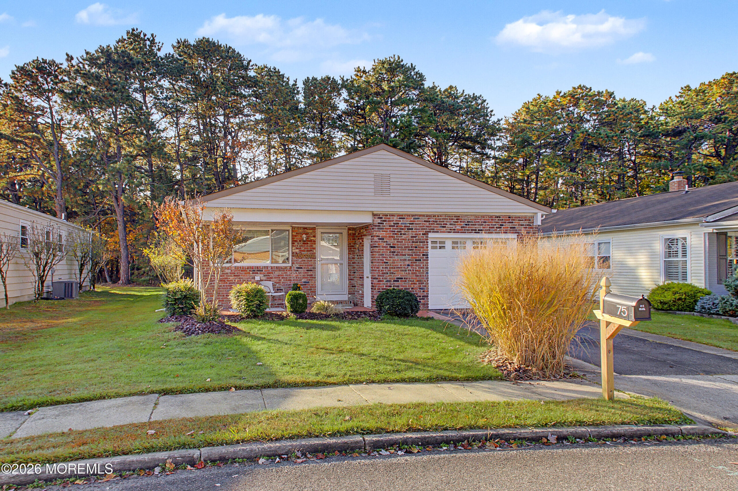 75 Chesterfield Lane, Toms River, NJ, 08757