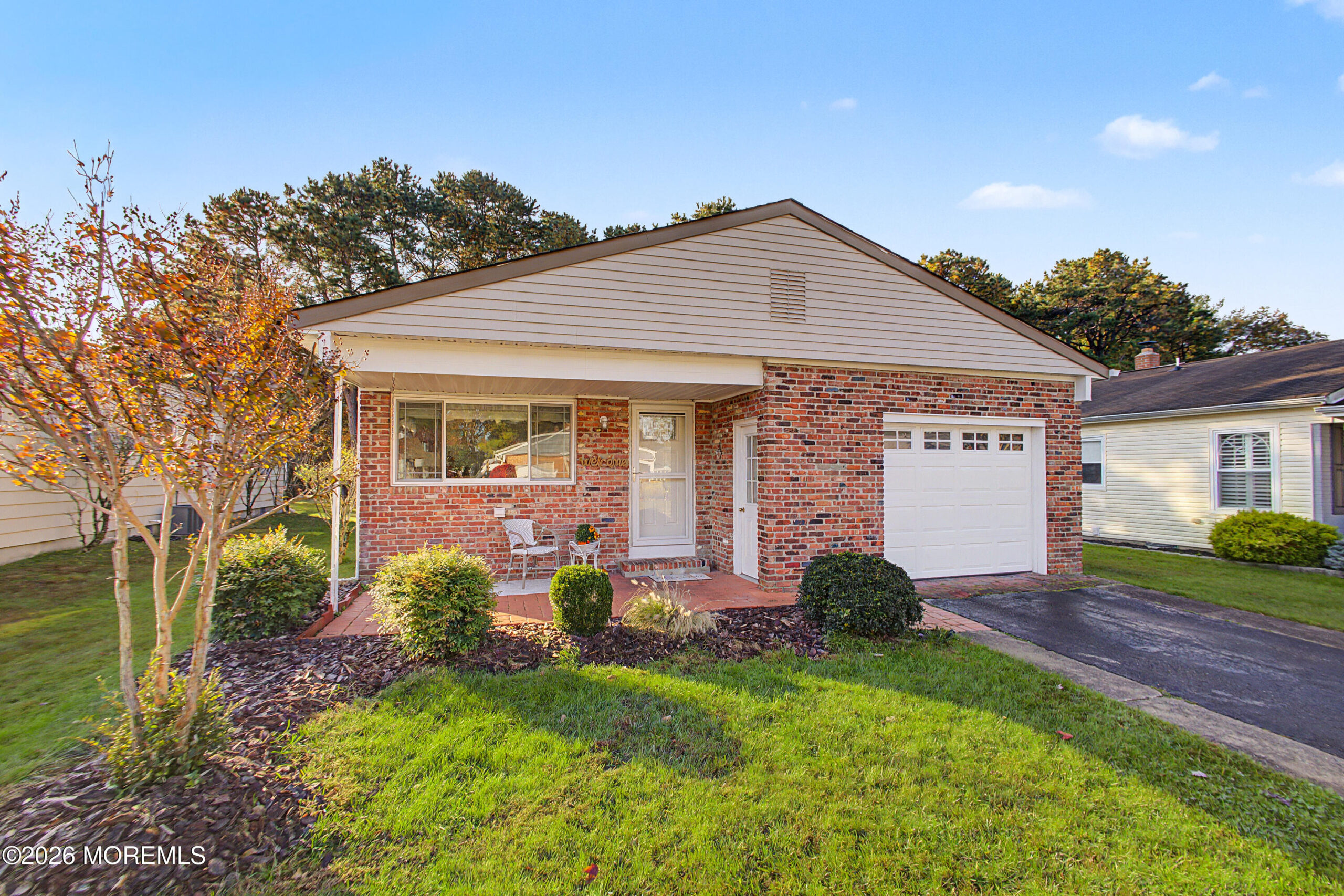 75 Chesterfield Lane Image 2