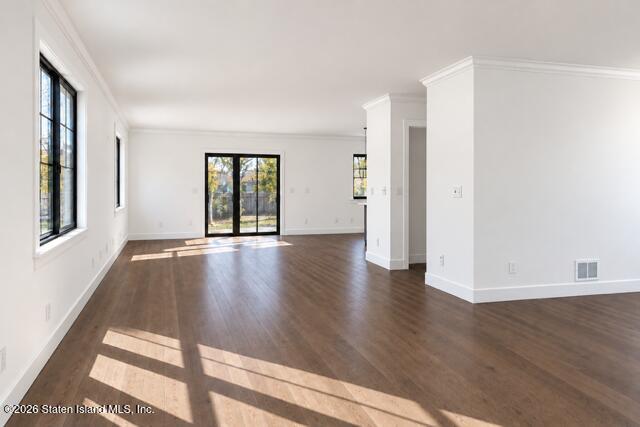 305 Livermore Avenue Image 4