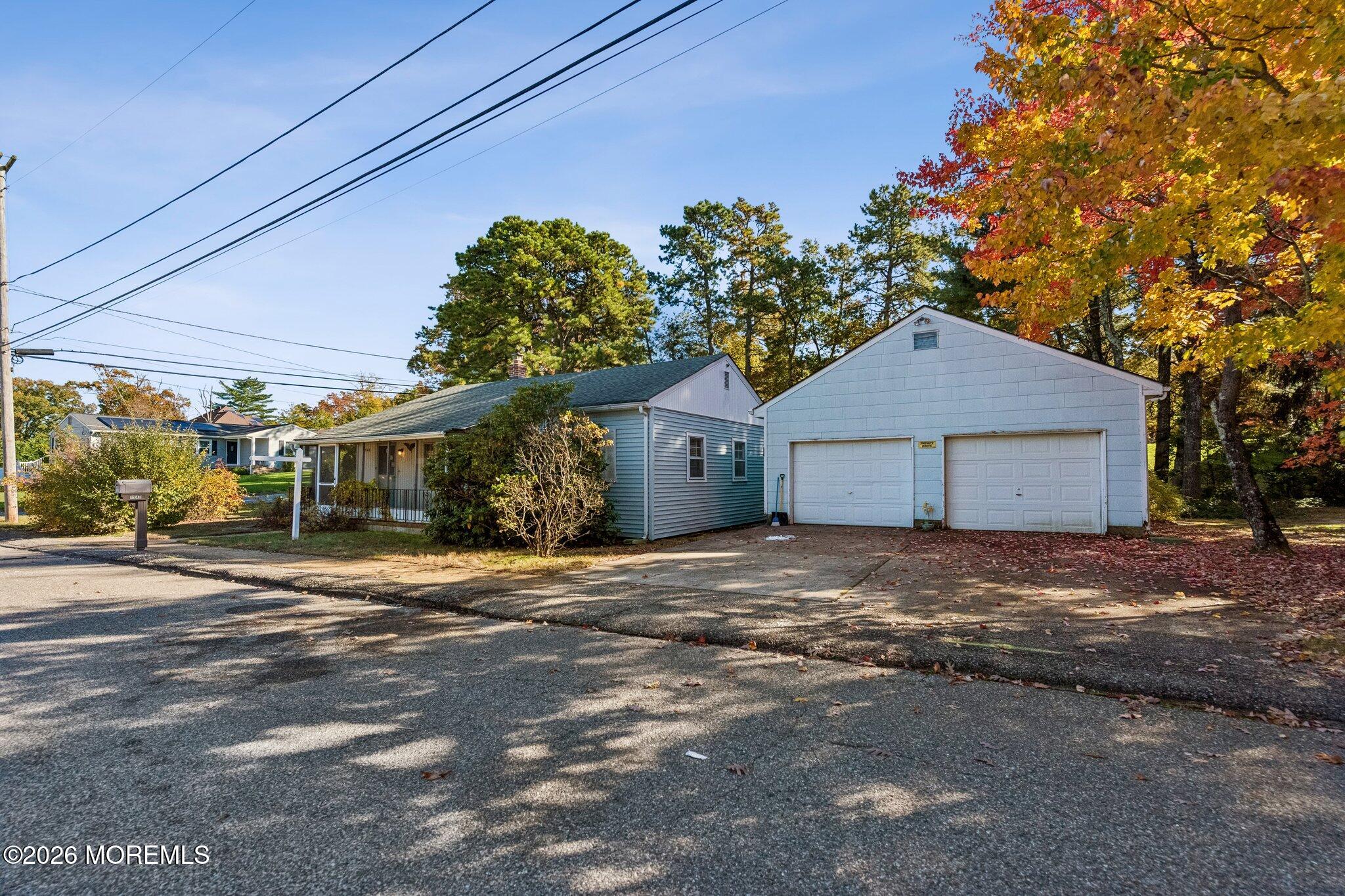 1940 2nd Avenue Image 2