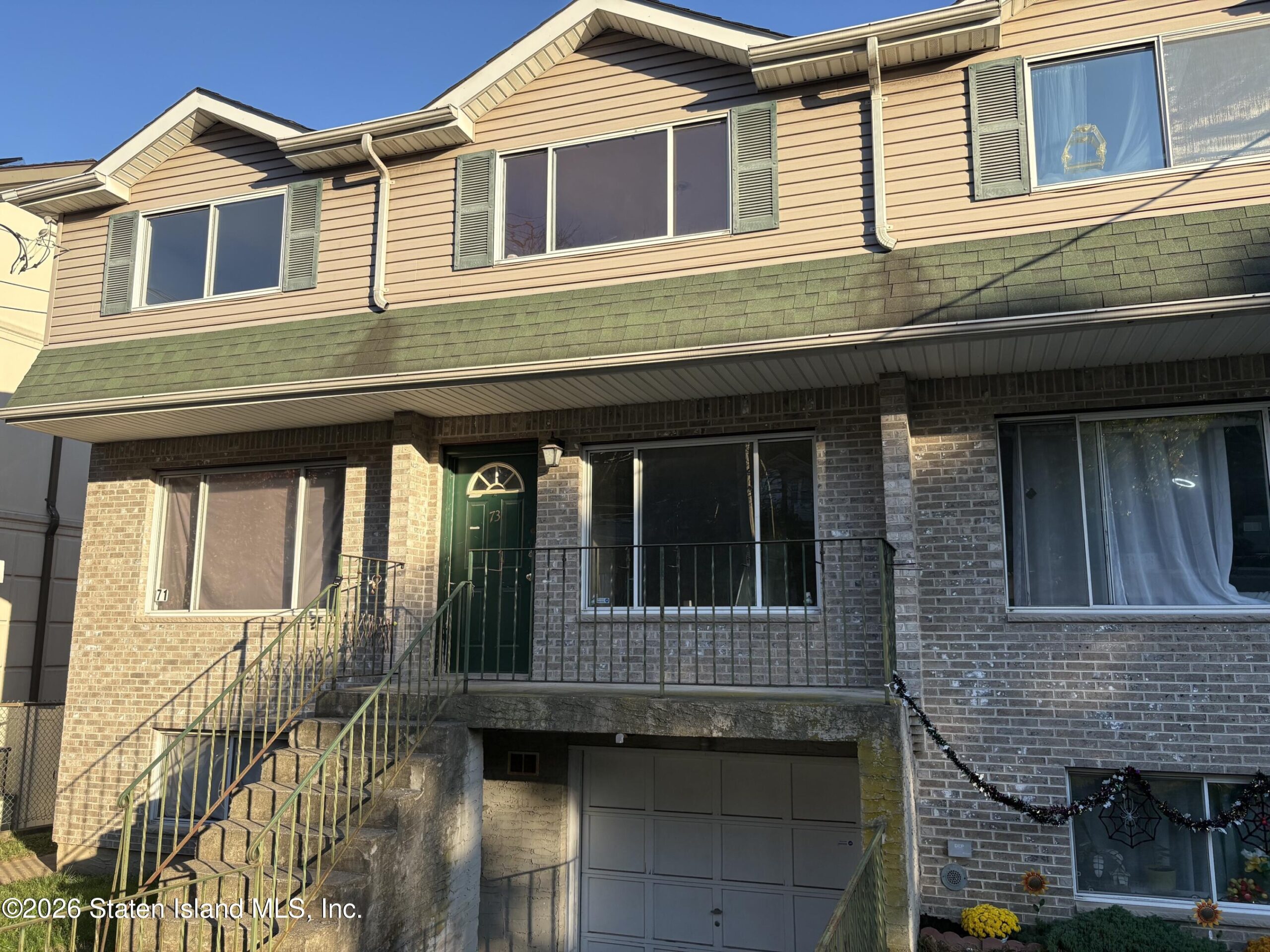 73 Starbuck Street, Staten Island, NY, 10304
