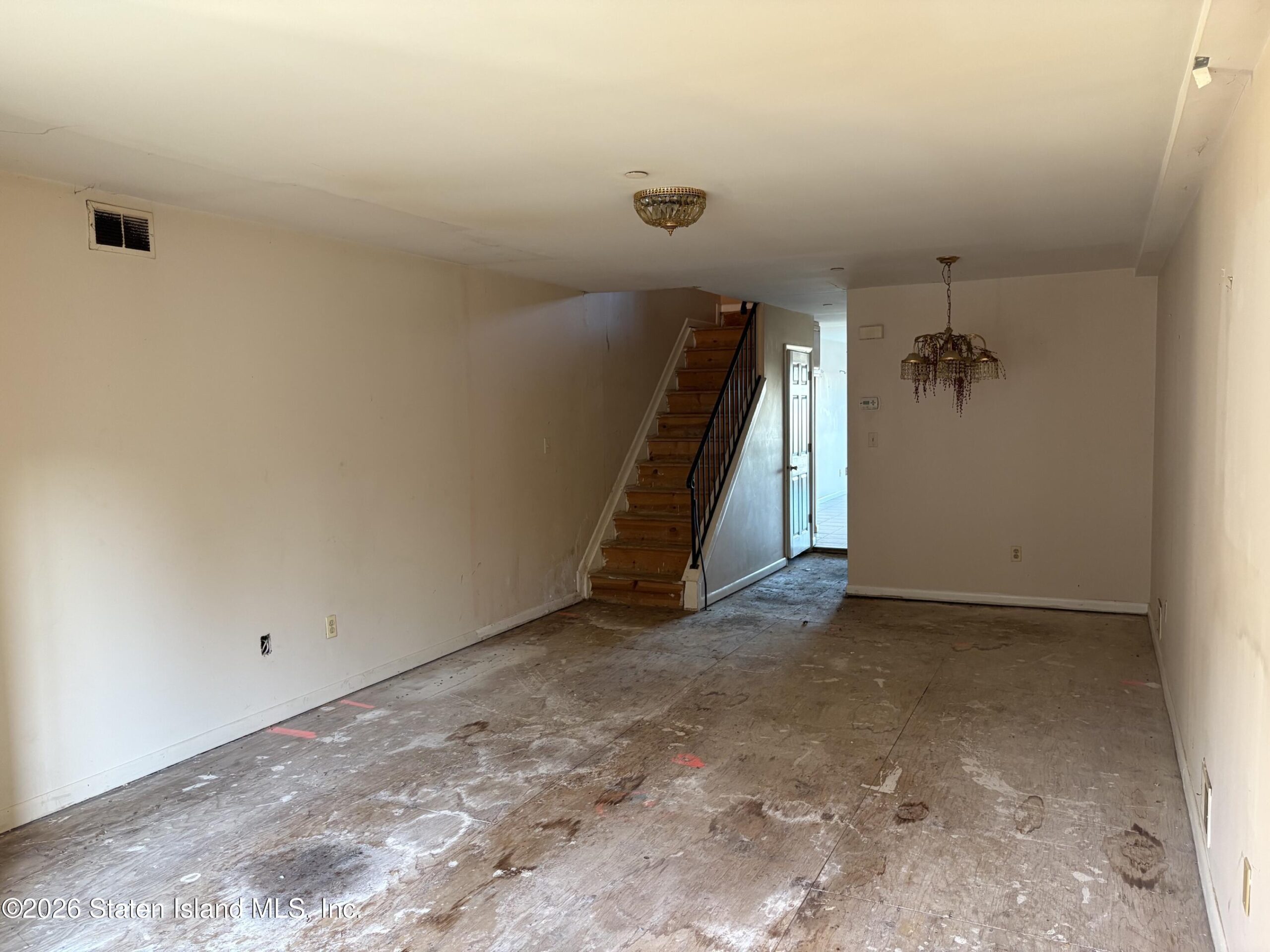 73 Starbuck Street Image 2