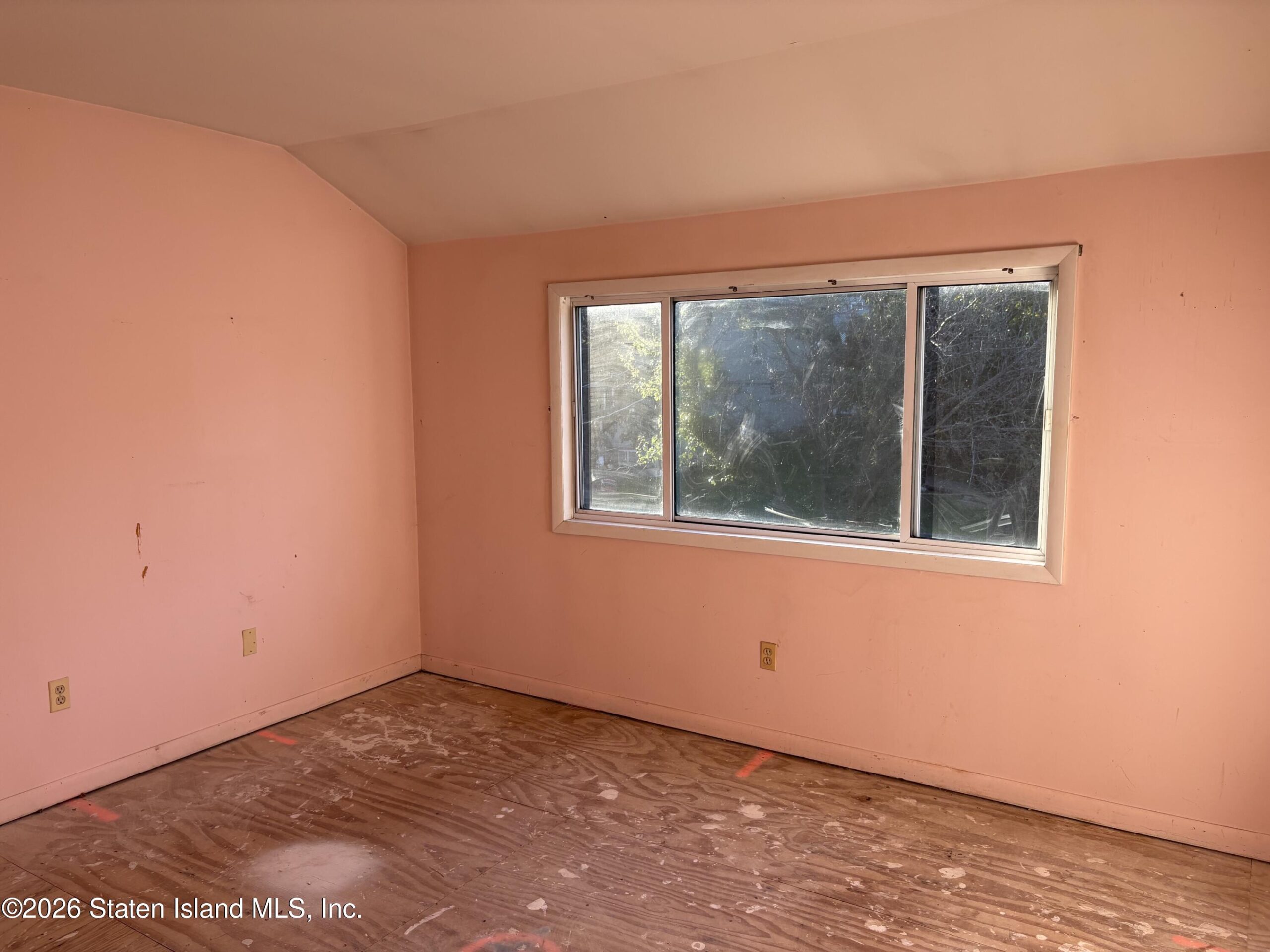 73 Starbuck Street, Staten Island, NY, 10304 image 13