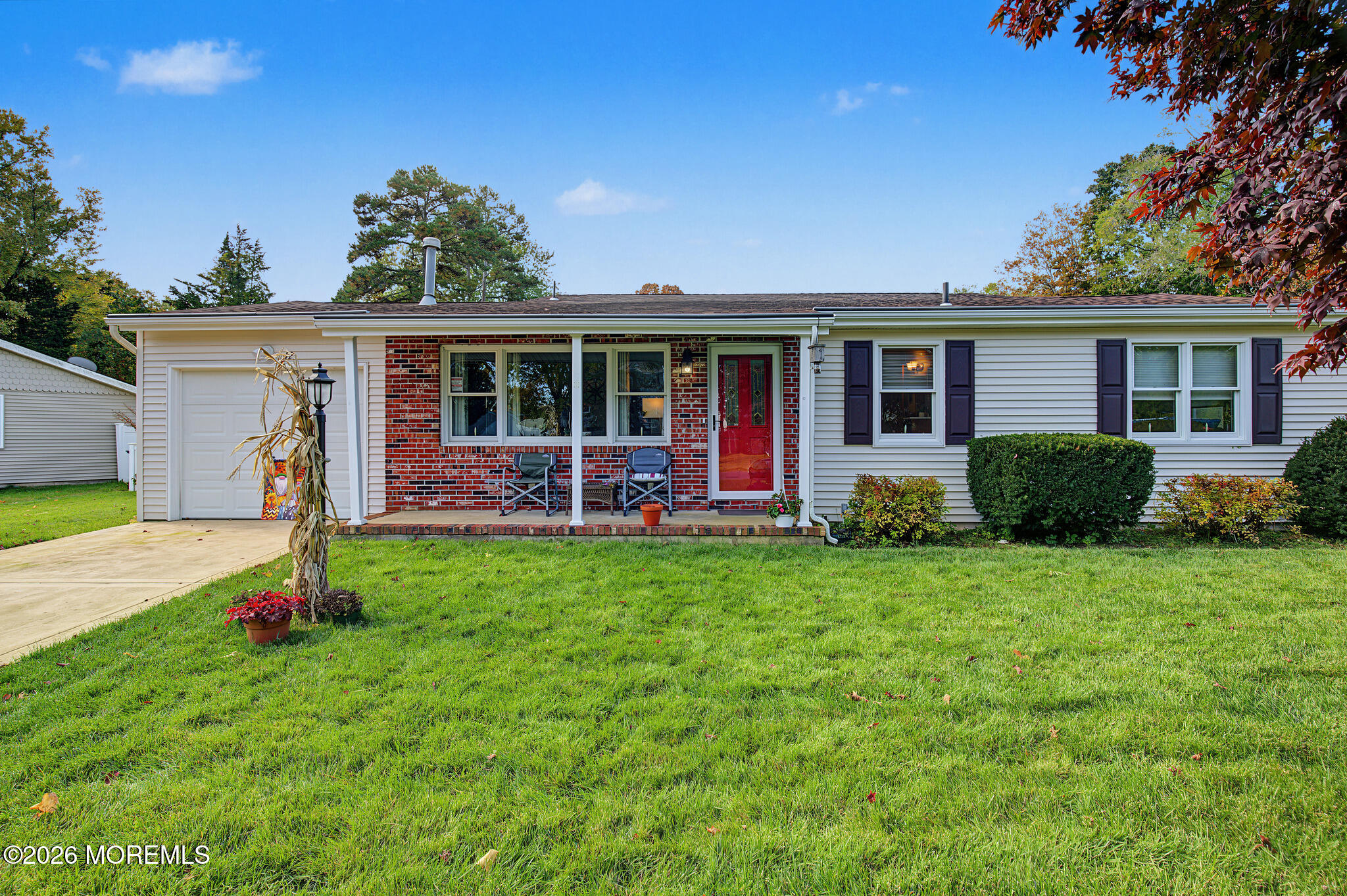 42 Tradewinds Drive Image 2