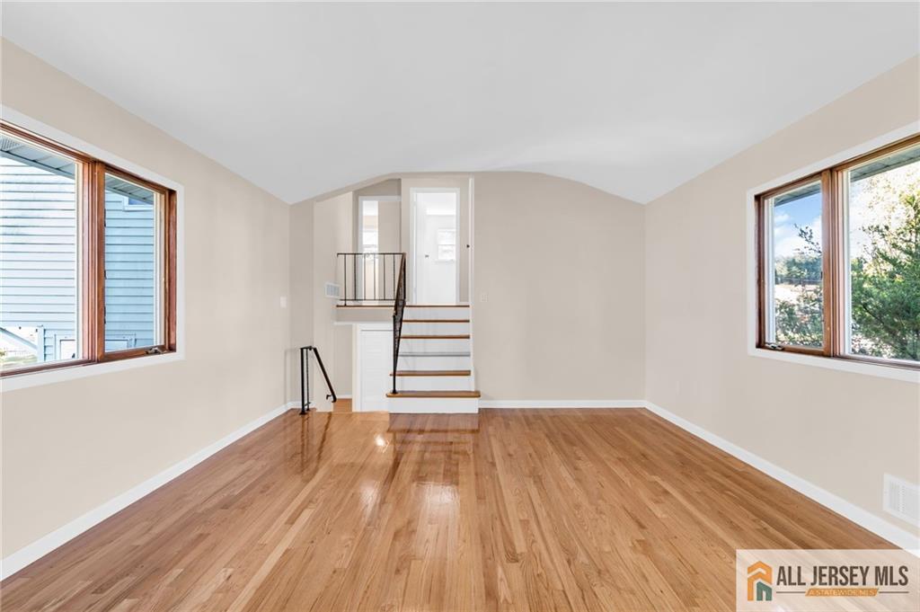 102 Avonridge Road, Raritan, NJ, 08869 image 12