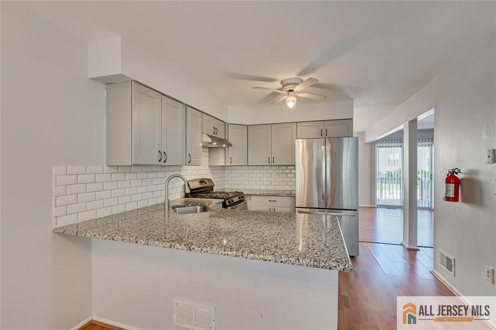 115 Salem Road, North Brunswick, NJ, 08902 image 10