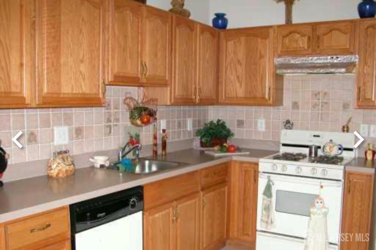 408 Margaret Court, South Plainfield, NJ, 07080