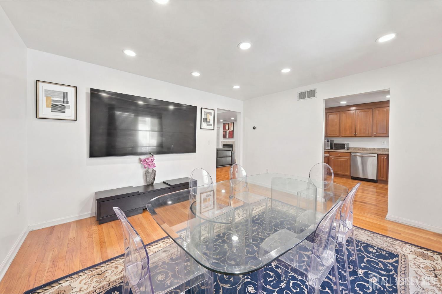 36 fiume Street, Iselin, NJ, 08830 image 13