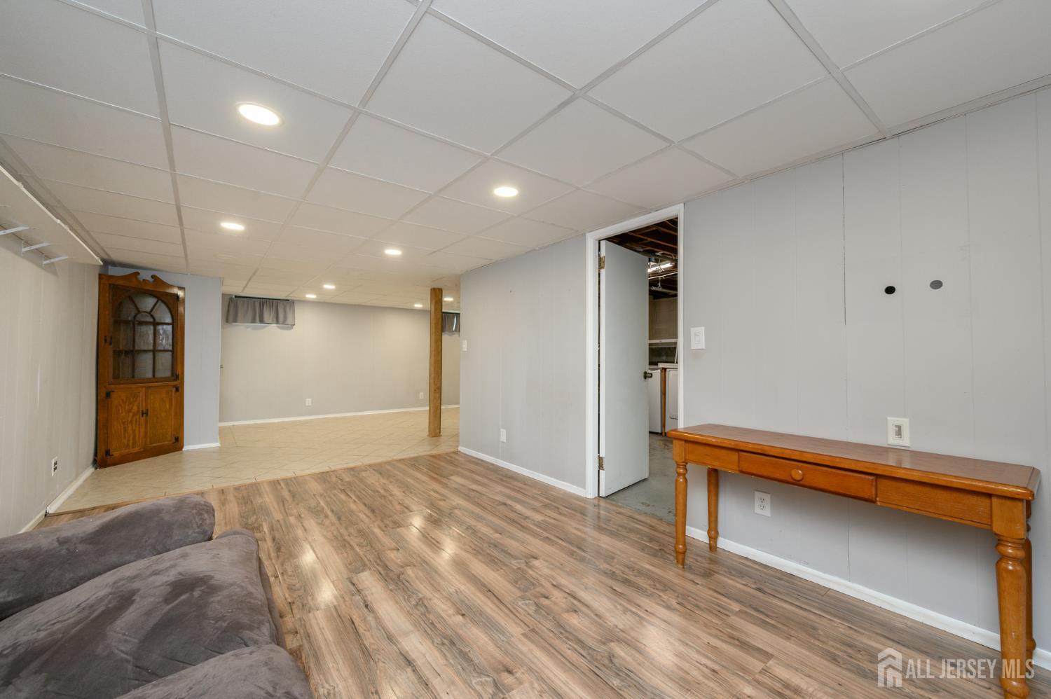 505 Joseph Avenue, Woodbridge Proper, NJ, 07095 image 28