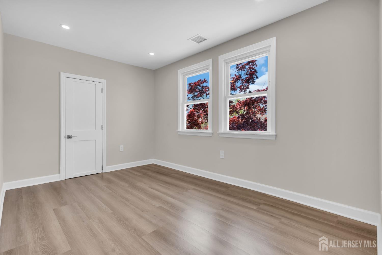 21 Market Street, Edison, NJ, 08817 image 21