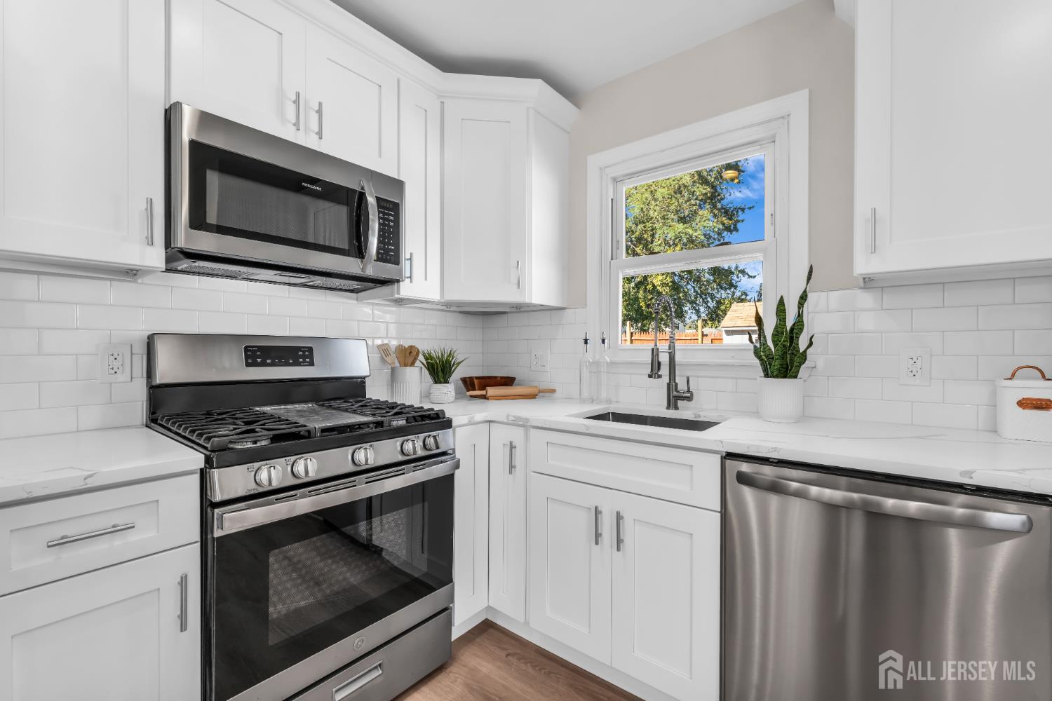 168 Milton Avenue, Aberdeen, NJ, 07721 image 16
