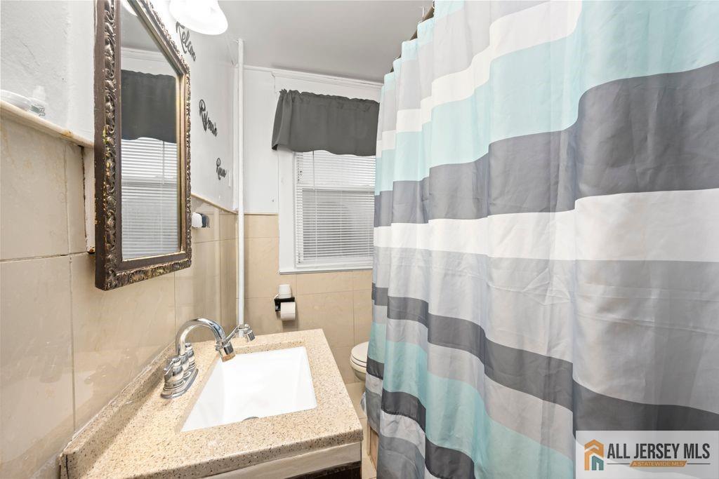 562 Jacques Street, Perth Amboy, NJ, 08861 image 8