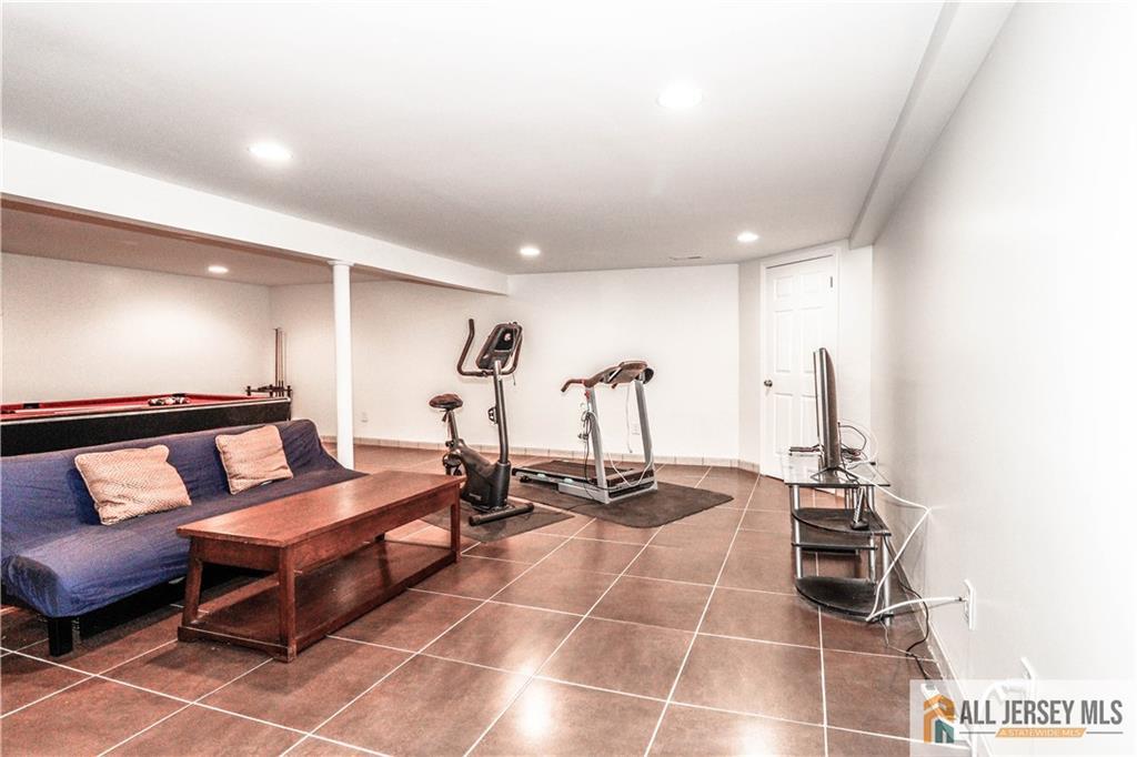 13 Ramsey Road, Edison, NJ, 08820 image 24