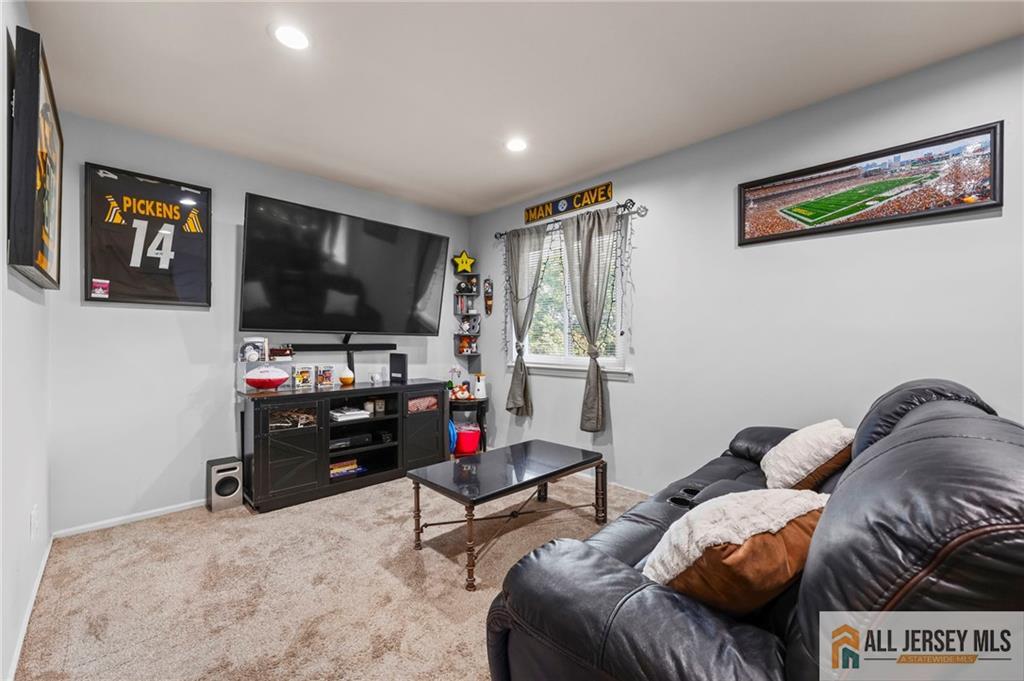 3 Eagle Court, Howell, NJ, 07731 image 18