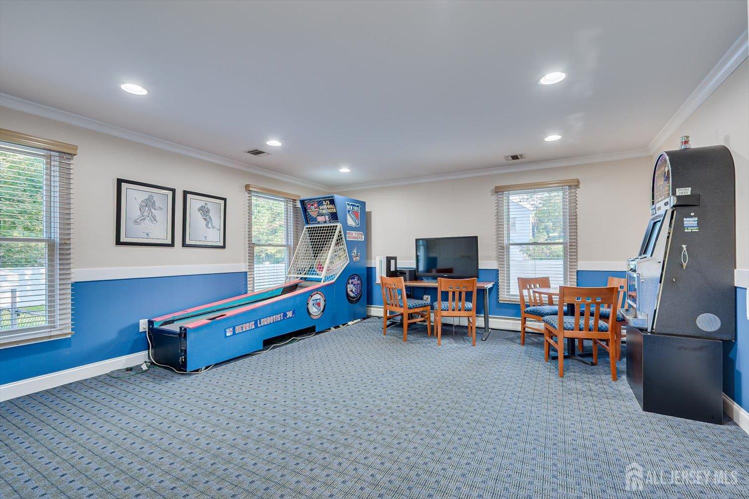 21 Stafford Road, Colonia, NJ, 07067 image 36