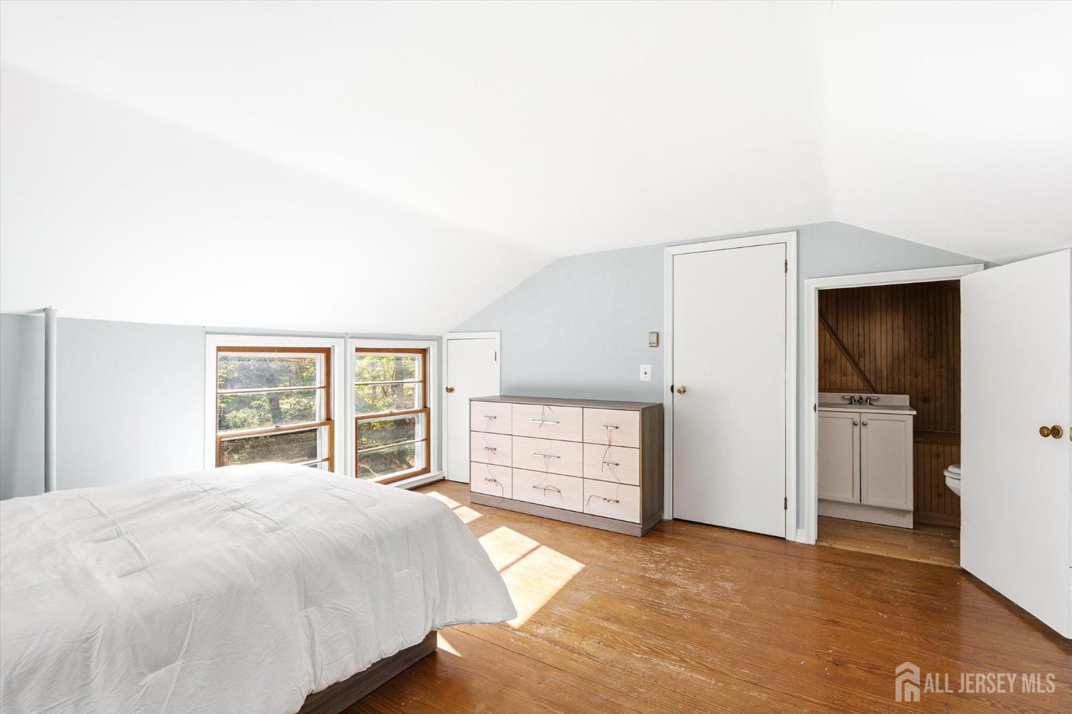 32 Vermont Avenue, Franklin, NJ, 08823 image 14