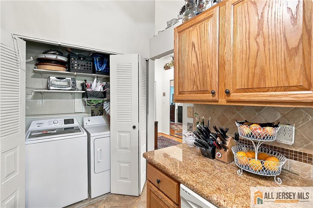 7053 Elm Court, South Brunswick, NJ, 08852 image 14
