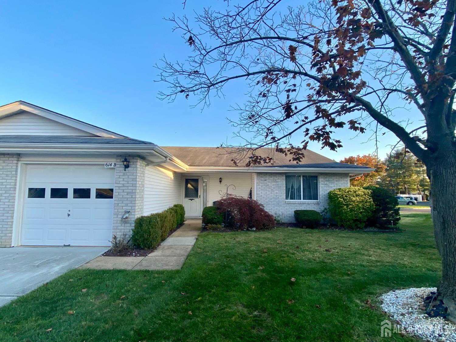 614 Lemington Plaza B, Monroe, NJ, 08831