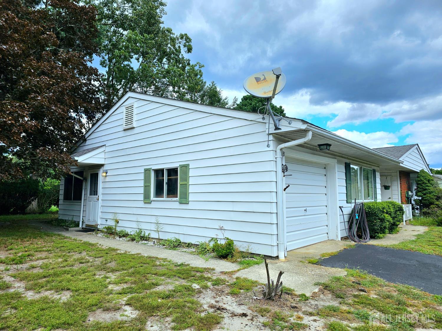 6 Ohio Drive B Image 2