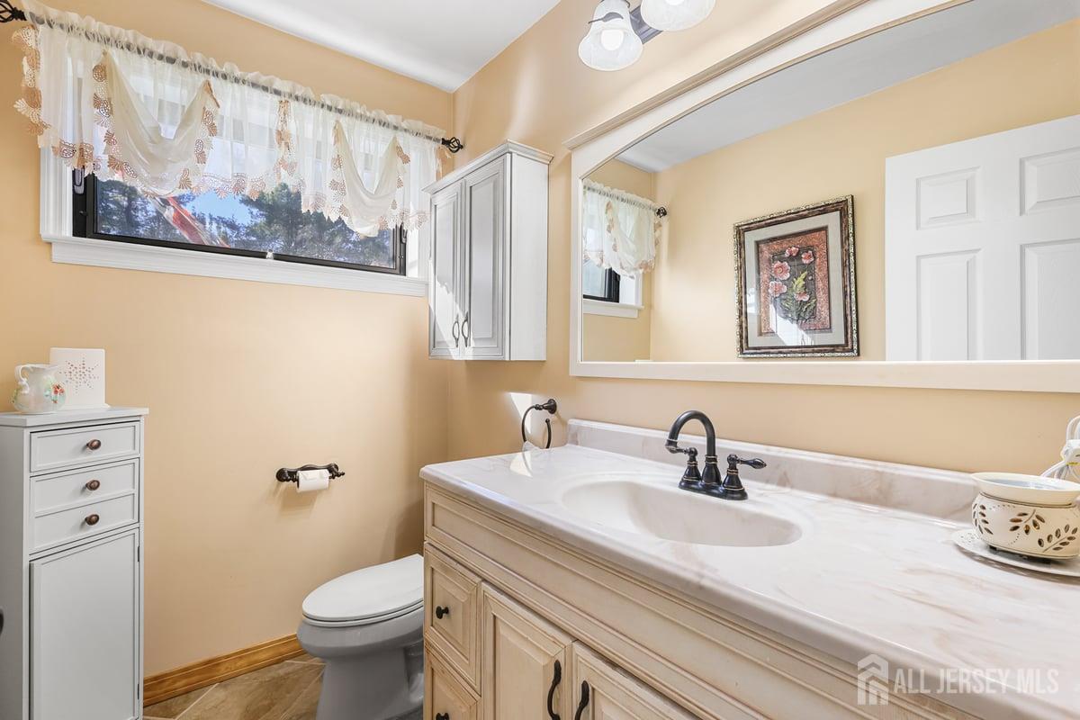 194 Starlight Court, Old Bridge, NJ, 08857 image 16