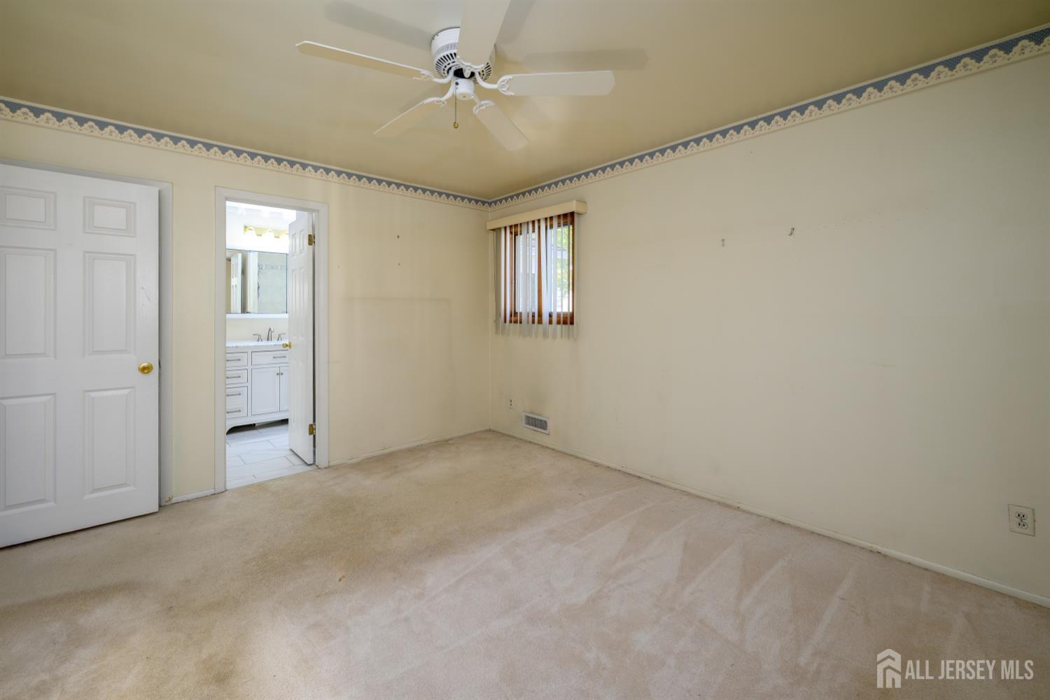 95 New Dover Avenue, Colonia, NJ, 07067 image 27