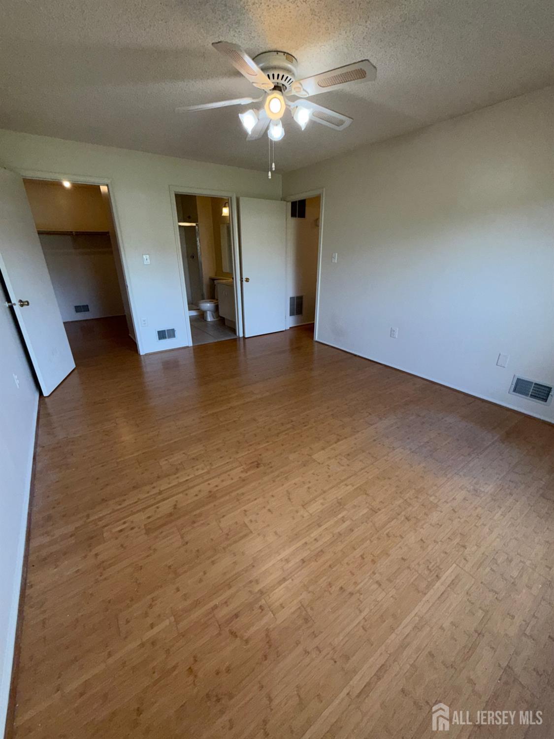 380 Lancaster Court, Piscataway, NJ, 08854 image 16