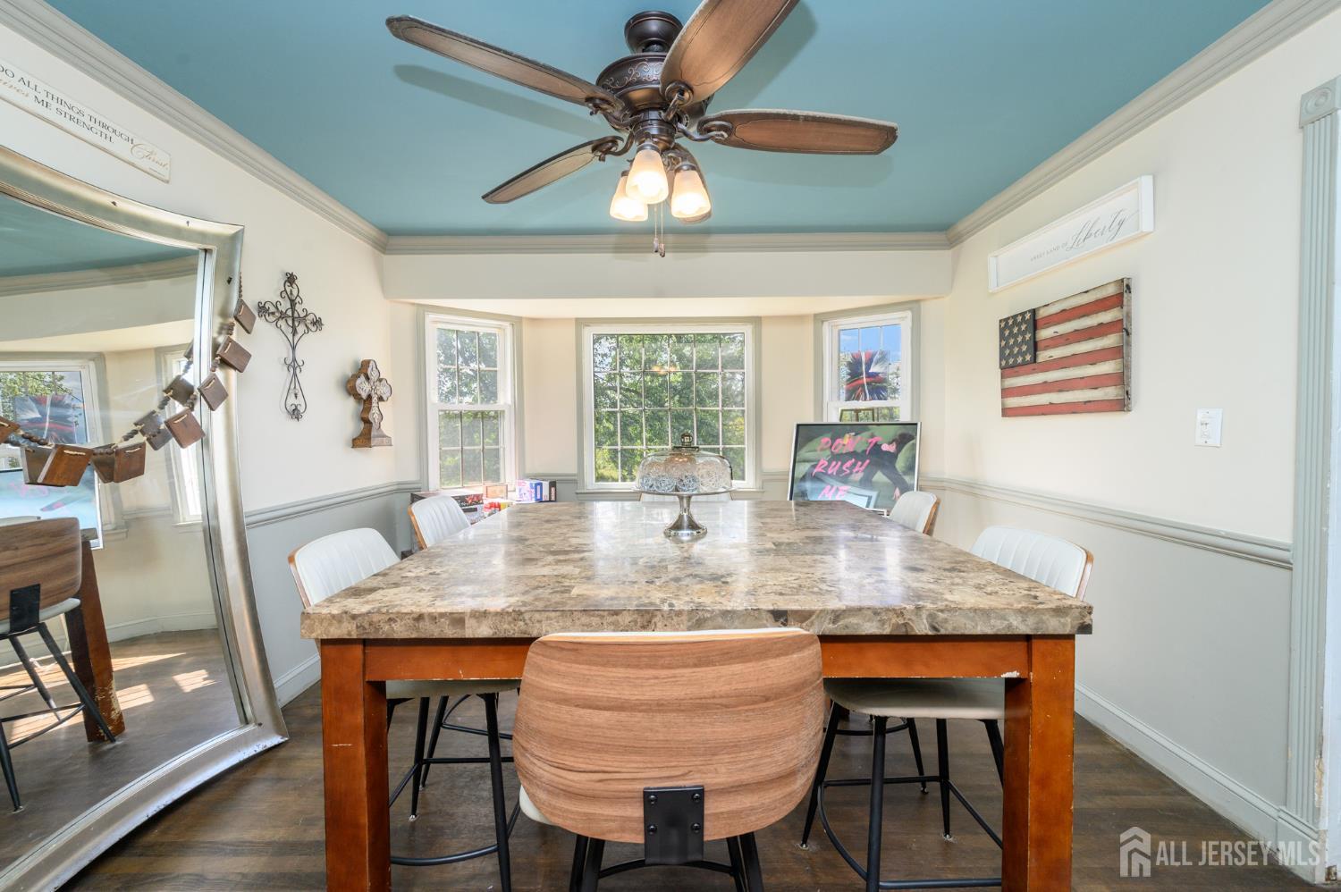 6 Emery Drive Image 5
