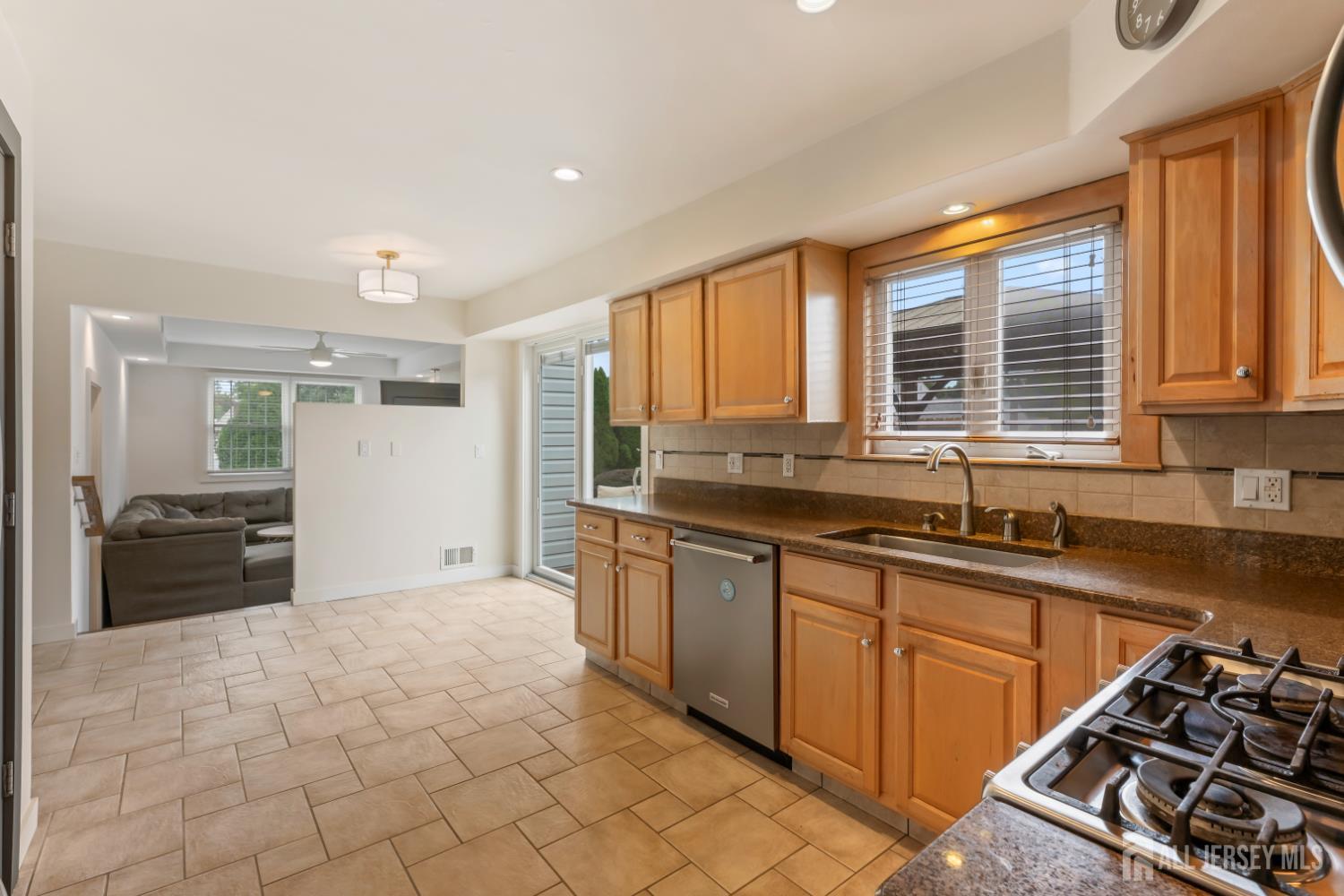 1594 Sea Island Drive, Toms River, NJ, 08753 image 15