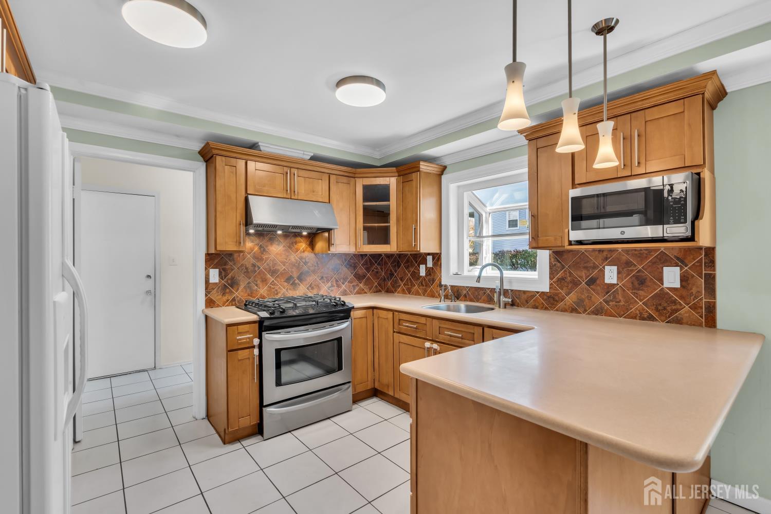 30 Hamilton Lane, Plainsboro, NJ, 08536 image 22