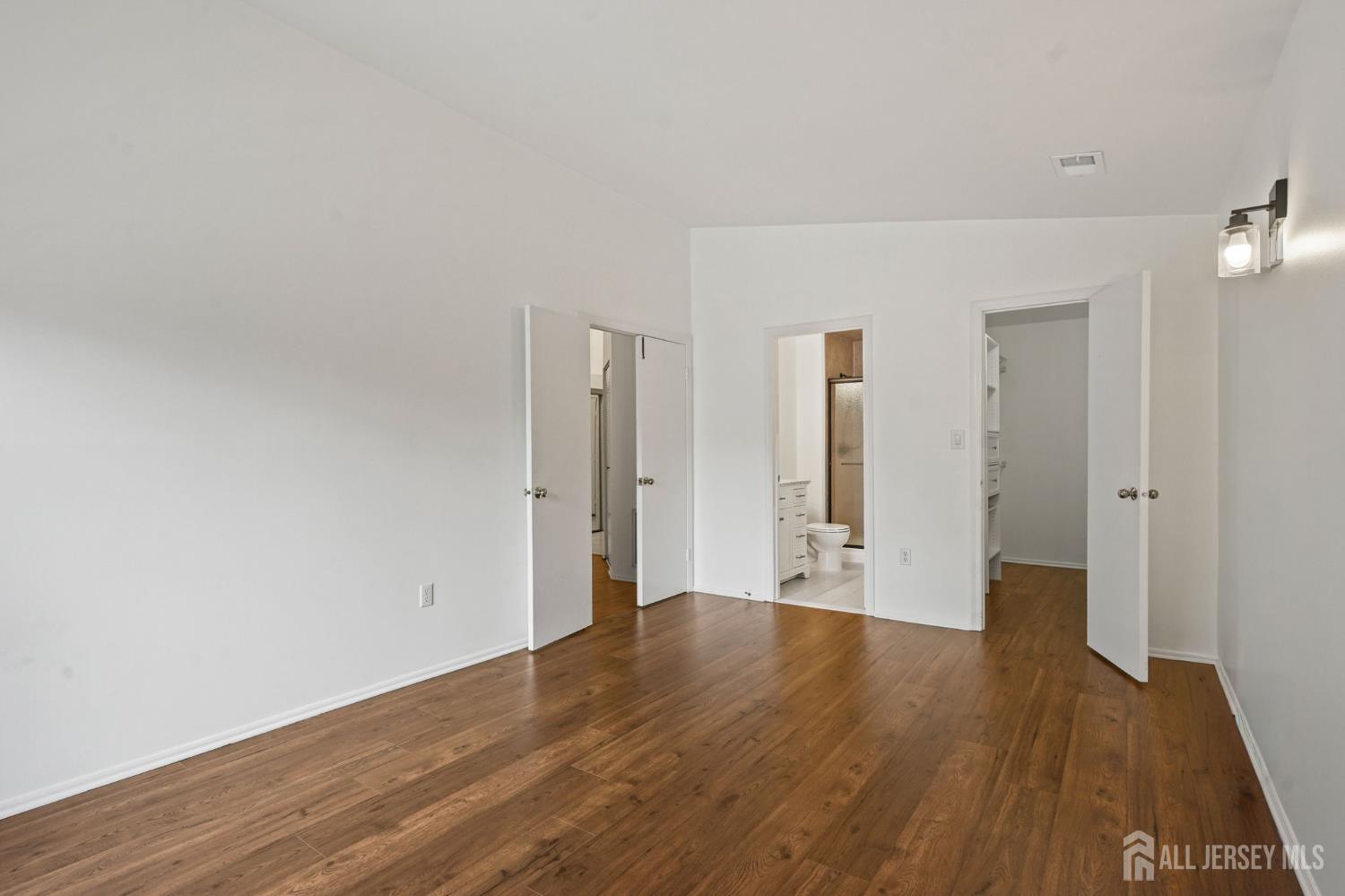6083 Cedar Court, South Brunswick, NJ, 08852 image 18
