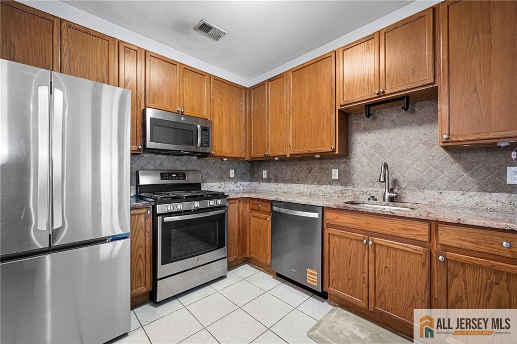 131 Frank Court 131, South Plainfield, NJ, 07080 image 14