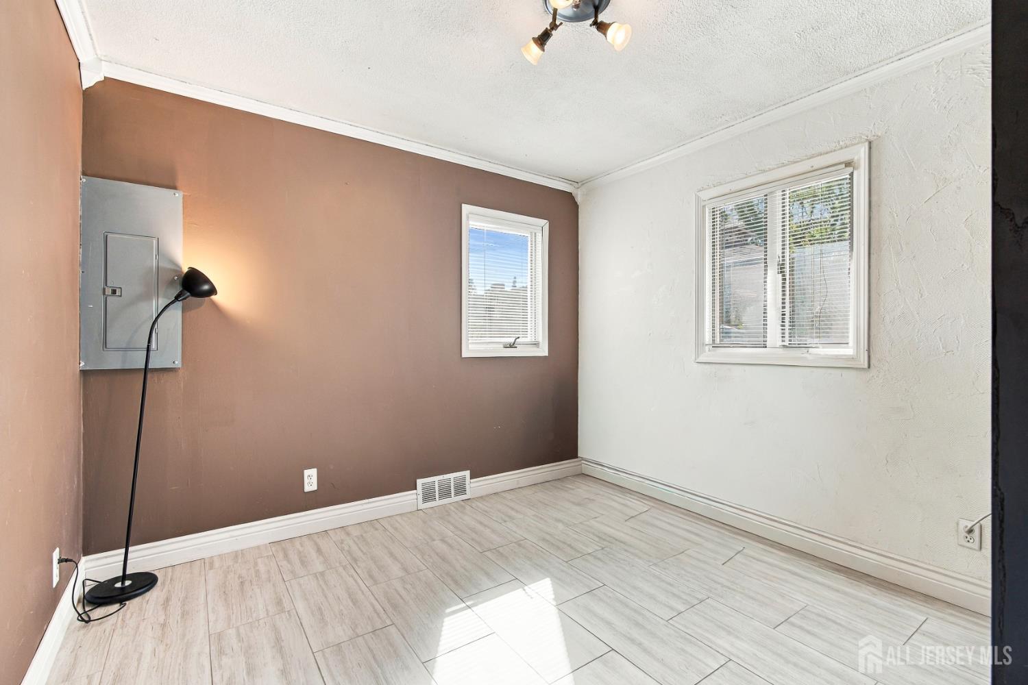 12 E Knollwood Road, Edison, NJ, 08817 image 21
