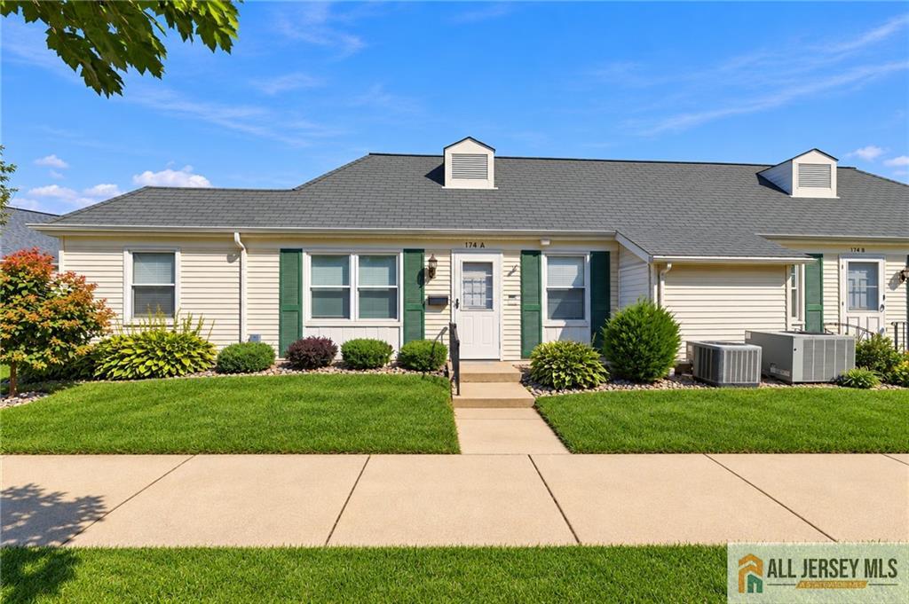 174 Portland Lane 174A, Monroe, NJ, 08831