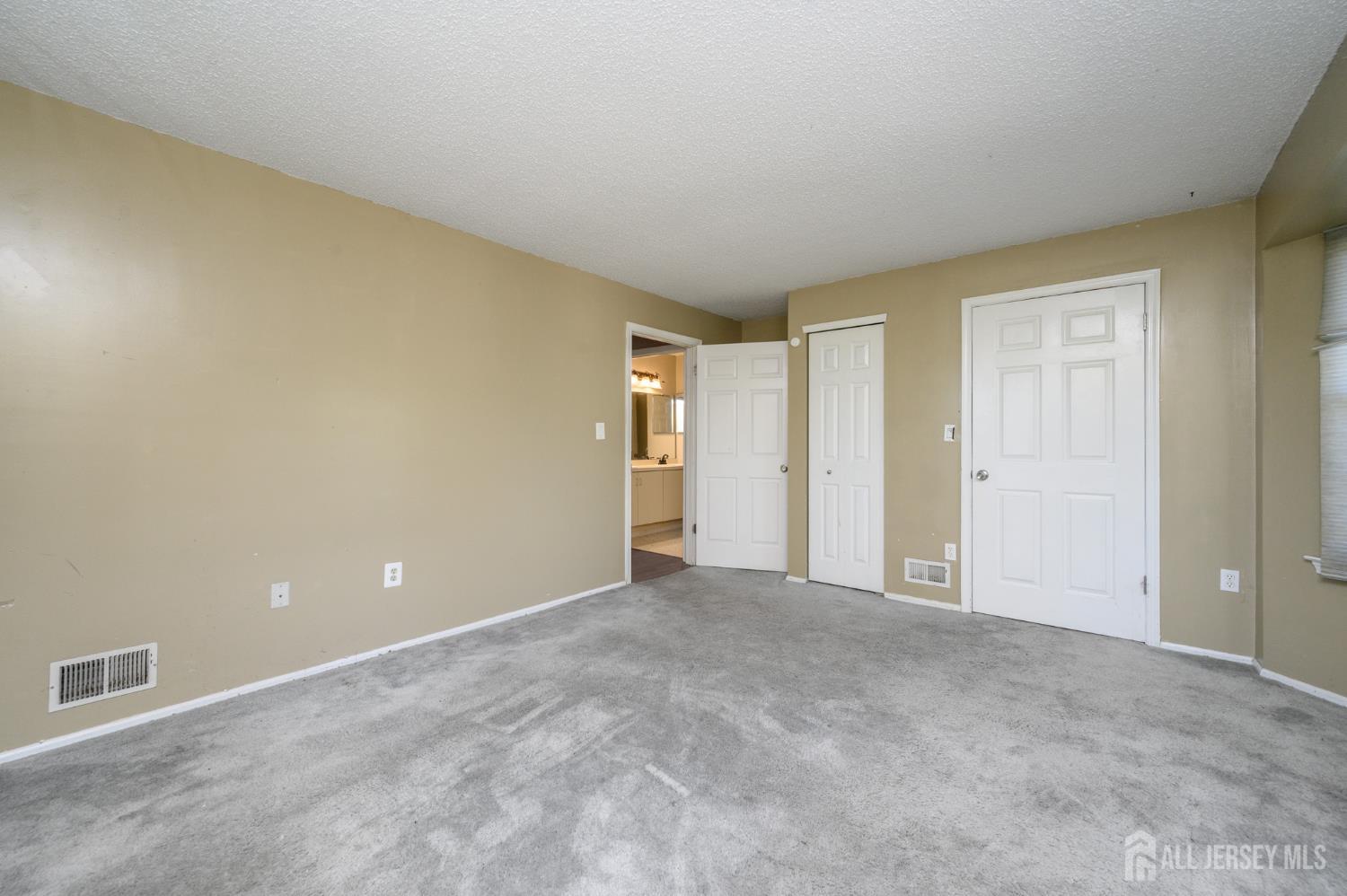 56 Amethyst Way, Franklin Twsp, NJ, 08823 image 14