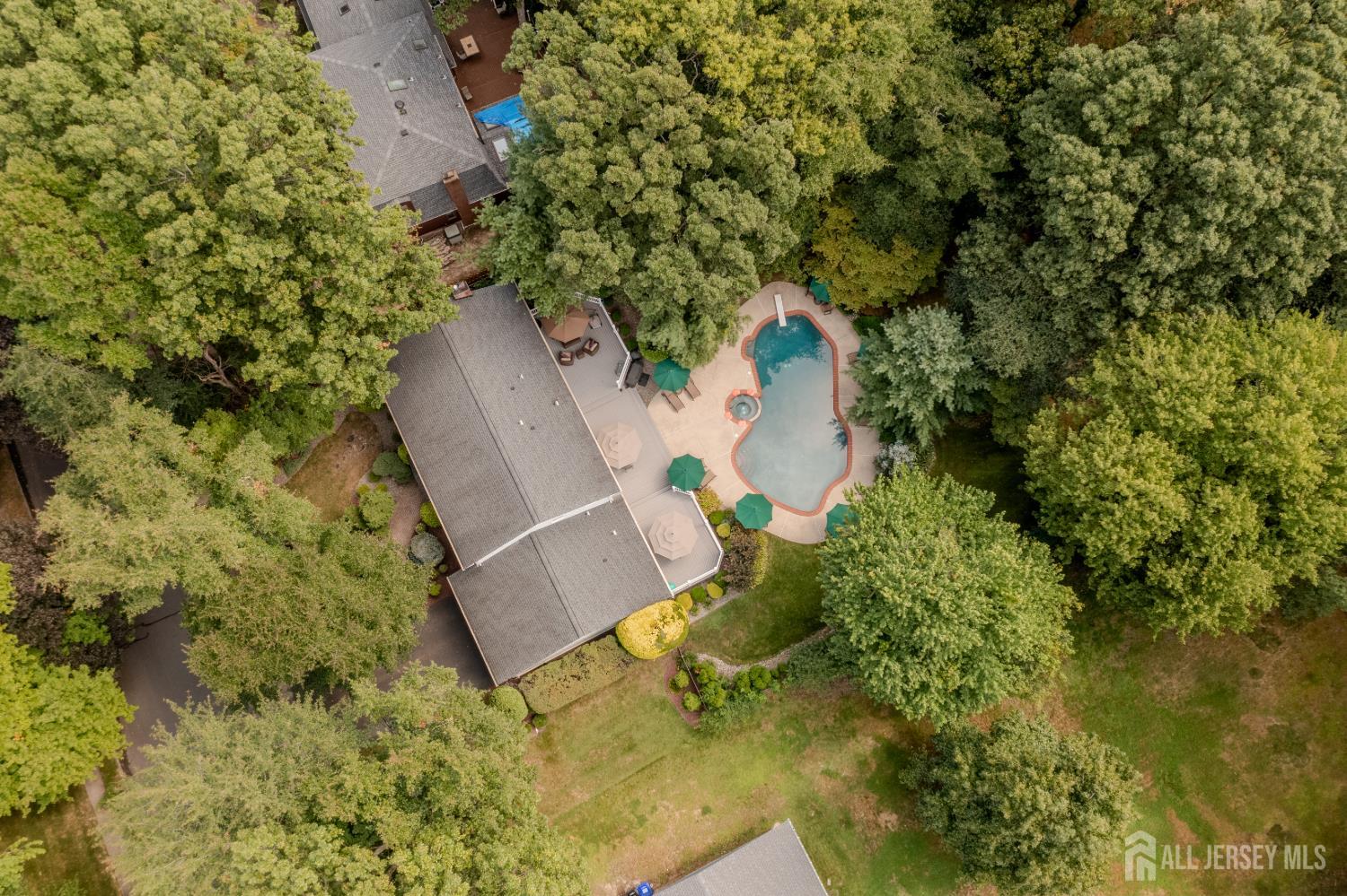 6 Burlington Lane, East Brunswick, NJ, 08816 image 76