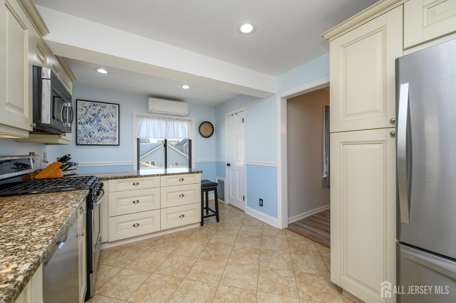 256 Dewitt Avenue, Belleville, NJ, 07109 image 11