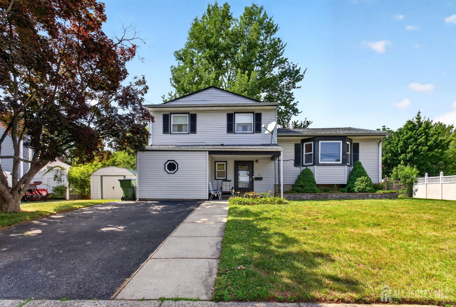 21 Sulliman Road, Edison, NJ, 08817