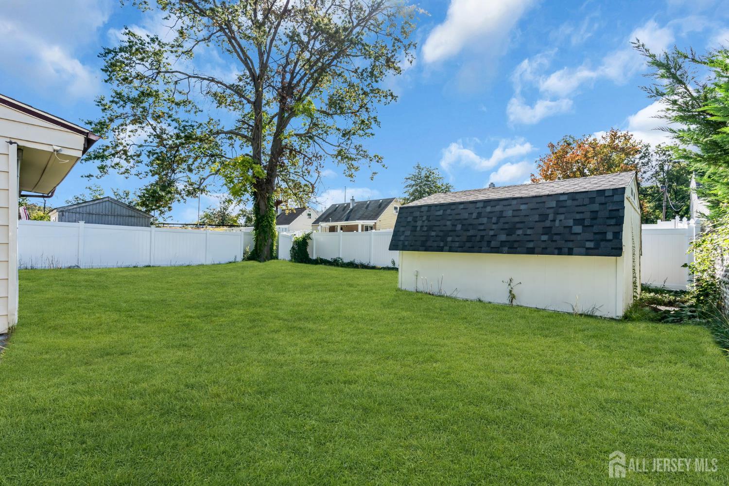 110 W Warren St, Woodbridge T Street, Iselin, NJ, 08830 image 32