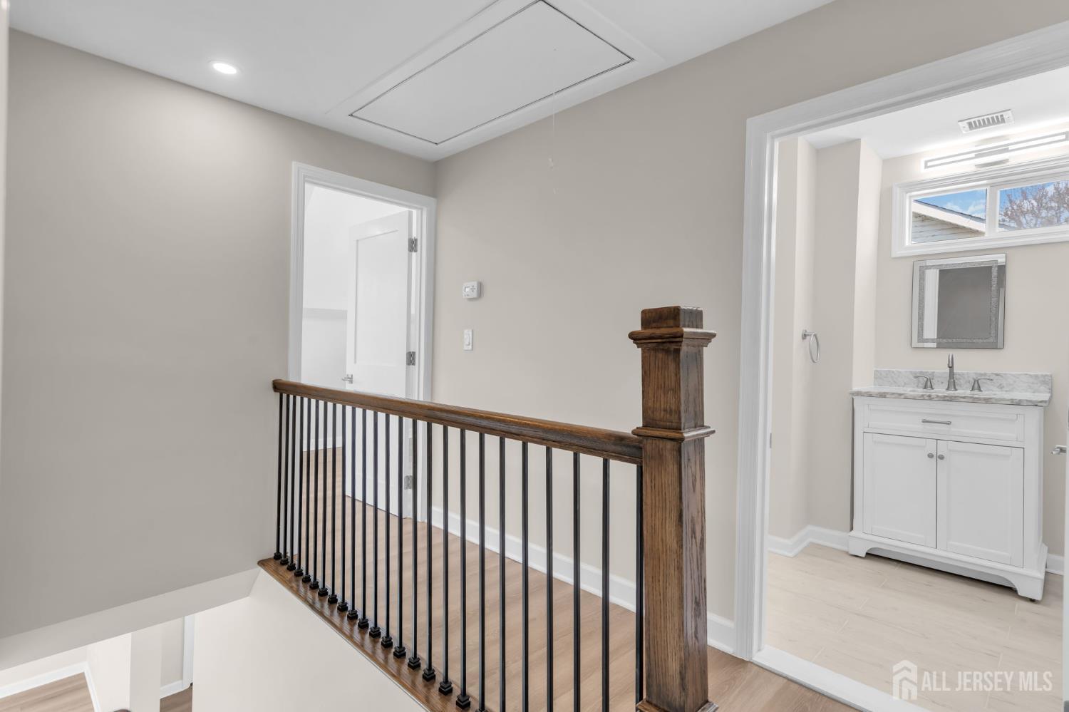 21 Market Street, Edison, NJ, 08817 image 16