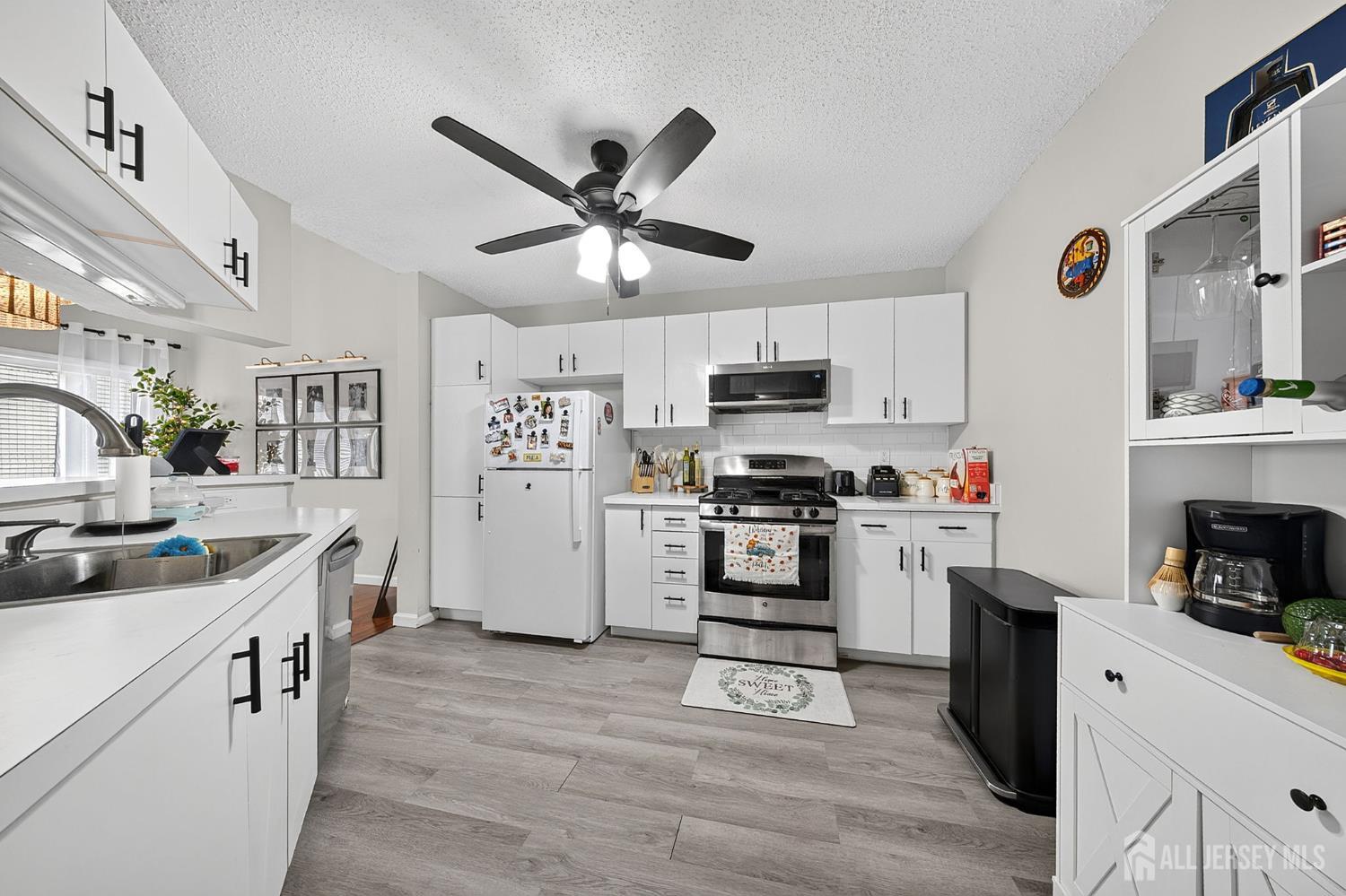 732 Edpas Road, New Brunswick, NJ, 08901 image 22